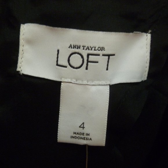 Ann Taylor Loft blazer - Picture 2 of 6